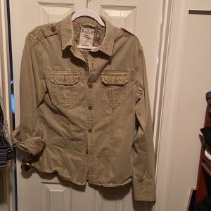 Med very good condition, vintage , khaki